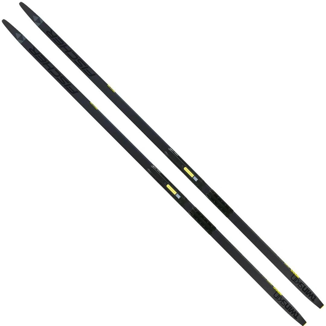 SKI DE FOND FISCHER TWIN SKIN RACE MEDIUM IFP les deux skis vus du dessus avec plaque de fixation ifp