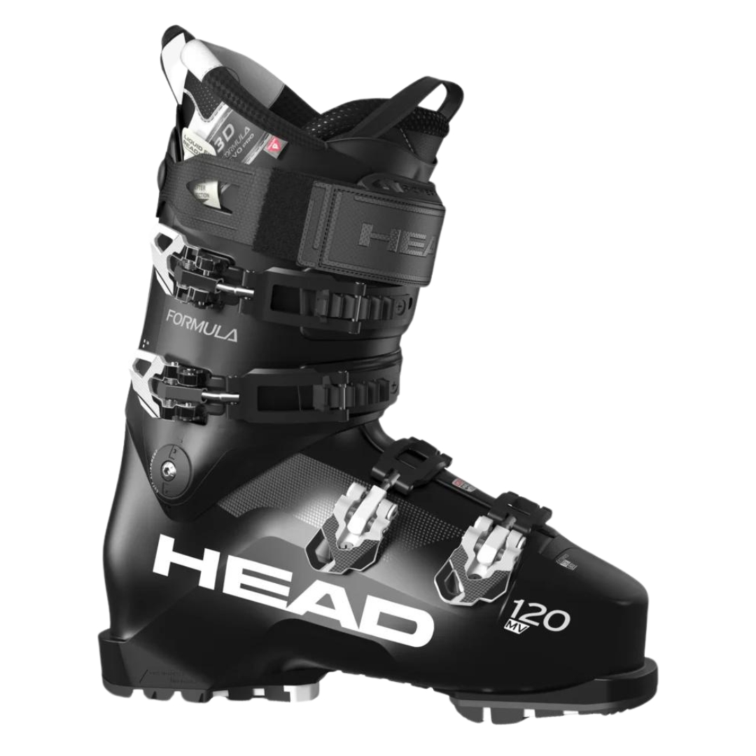 Une chaussure de ski noire Head Formula 120 MV est présentée de côté. La chaussure est dotée de plusieurs boucles réglables et d'une conception robuste pour des performances et un confort optimaux. Le nom de la marque « HEAD » et le modèle de chaussure « Formula 120 MV » sont affichés en évidence sur le côté.