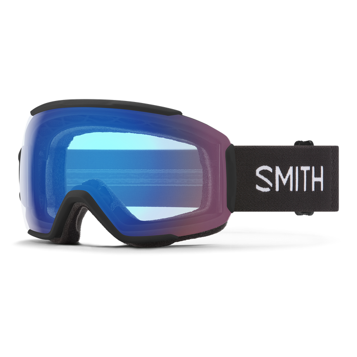 Une paire de lunettes de ski dotée d'une lentille teintée bleue et d'une sangle noire avec l'inscription « SMITH » en lettres blanches. La monture est élégante et moderne, conçue pour la protection des sports d'hiver.