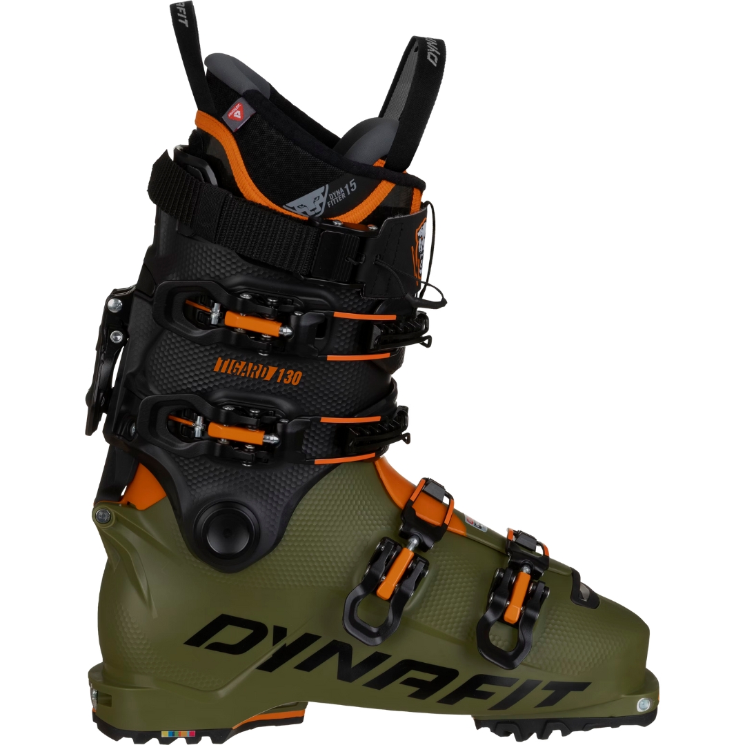 SKI HAUTE ROUTE DYNAFIT TIGARD 130 UNISEXE couleur 5755-CAPULET OLIVE/FLUO ORANGE vue de la botte verte olive, noire et orange de profil droit