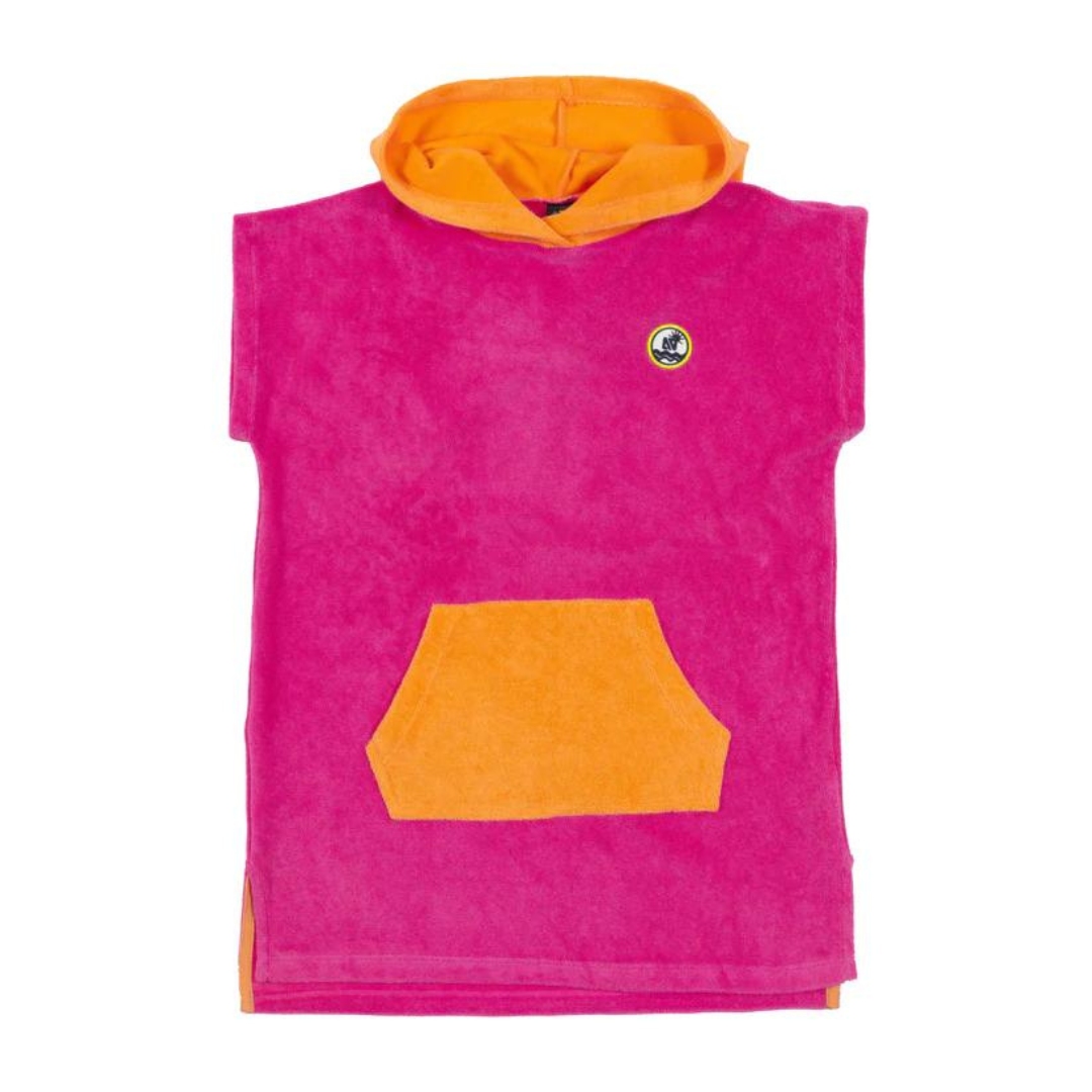 PONCHO DE PLAGE NANÖ À CAPUCHON POUR ENFANT couleur fuchsia vu du poncho rose flash avec poche et capuchon orange flash à plat de face