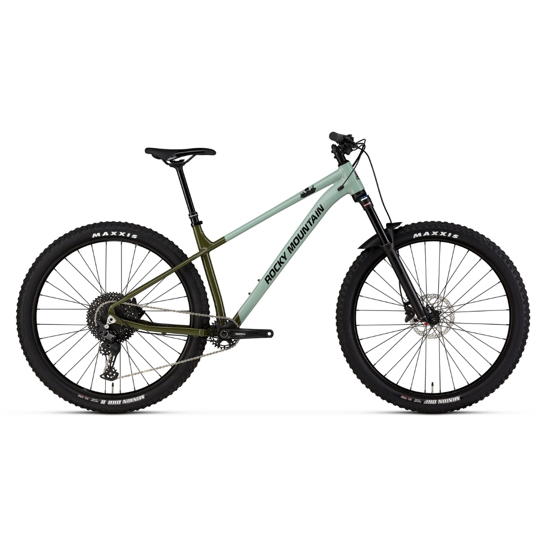 VÉLO DE MONTAGNE ROCKY MOUNTAIN GROWLER 40 couleur Green/Blue vu du vélo bleu acier pale et vert armé lettré noir de profil droit
