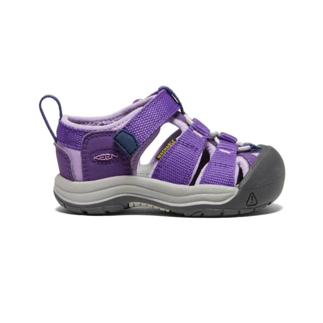 sandale keen NEWPORT H2 pour PETIT ENFANT couleur Tillandsia Purple/English Lavender vu de la  sandale mauve, lilas et grise de profil droit